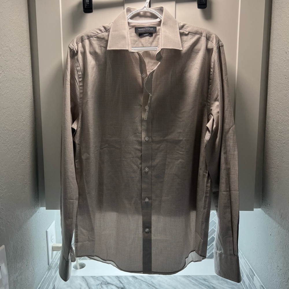 Tommy Hilfiger Tan and Blue Dress Shirt‎